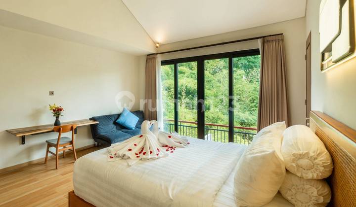 Luxury 3-Bedroom Villa For Rent In Prime Sanur Location (327V) 2