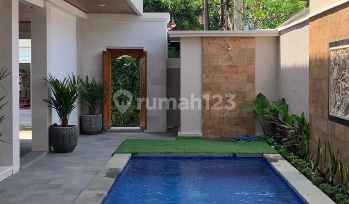Comfortable 3 Bedroom Villa With Private Pool In Sanur (159V) Comfortable 3 Bedroom Villa With Private Pool In Sanur (159V)