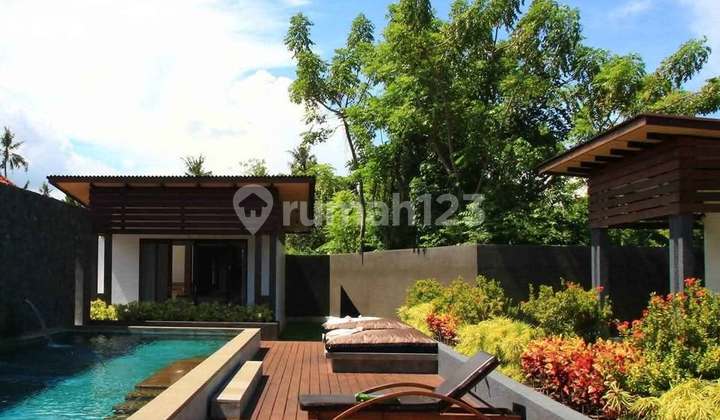 Leasehold Large 5 Bedroom Villa in Sanur (280V)