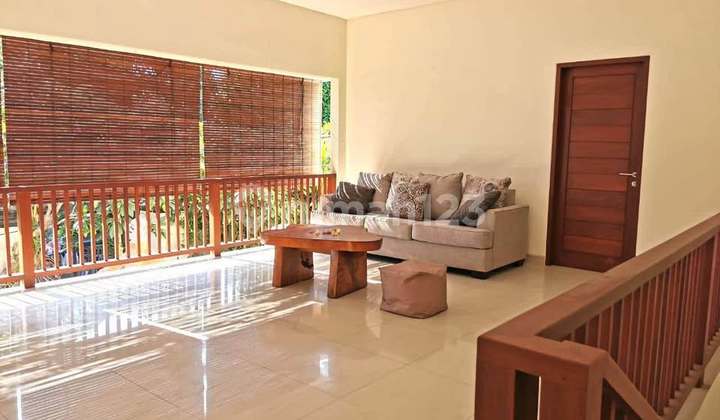 For Rent 3Bedroom Villa Beachside In Sanur (160V) 2