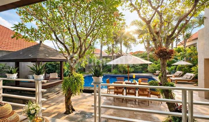 For Sale - Luxury 5 Bedroom Villa Style Residence (170V)