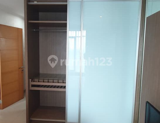 Hampton Park Apartments in Terogong near JIS 2