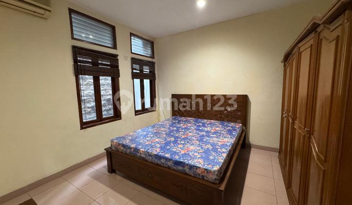 Disewa Rumah Di Pondok Indah 2