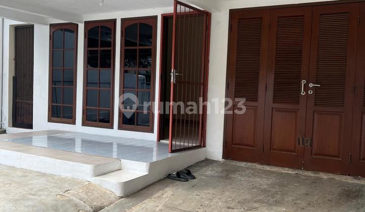 Rumah Sewa di Pondok Indah 2