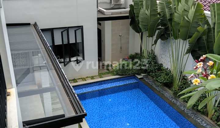 Luxury House For Rent In Senopati Area, Kebayoran Baru
