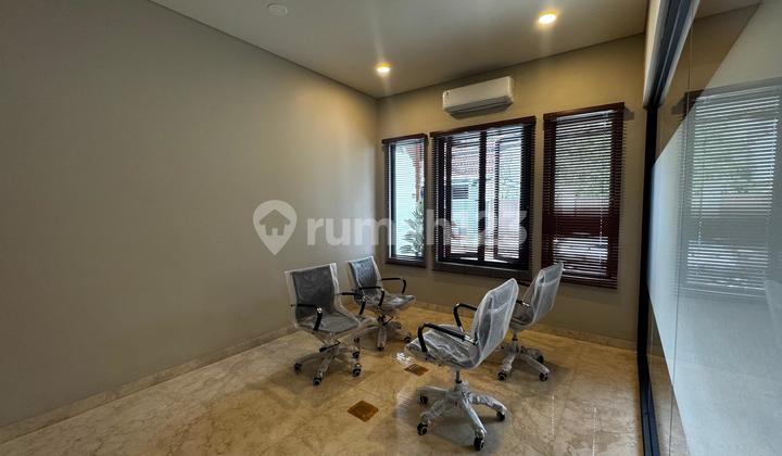Office House Near MRT Blok M in Kebayoran Baru