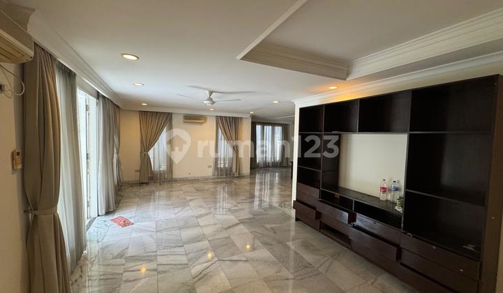 Rumah Dijual Dalam Kompleks Executive Paradise, Cilandak