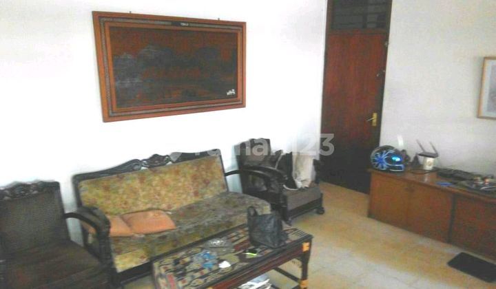 Rumah Murah Hitung Tanah di Gandaria Selatan