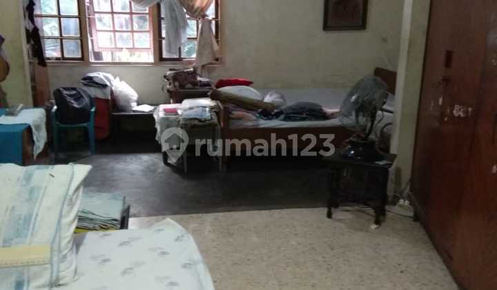 Rumah Tua Hitung Tanah Kebayoran Barujakarta Selatan