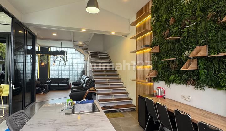 Office Space For Rent On The Roof Top At Mampang Prapatan Raya Office Space For Rent On The Roof Top At Mampang Prapatan Raya