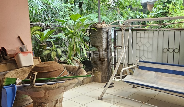 Rumah Tua Di Jual Murah Hitung Tanah Di Kebayoran  1