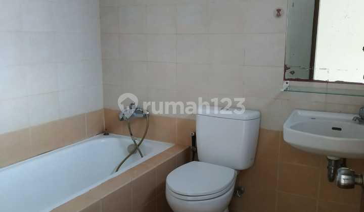 Rumah Di Sewakan Di Kebayoran Baru 2