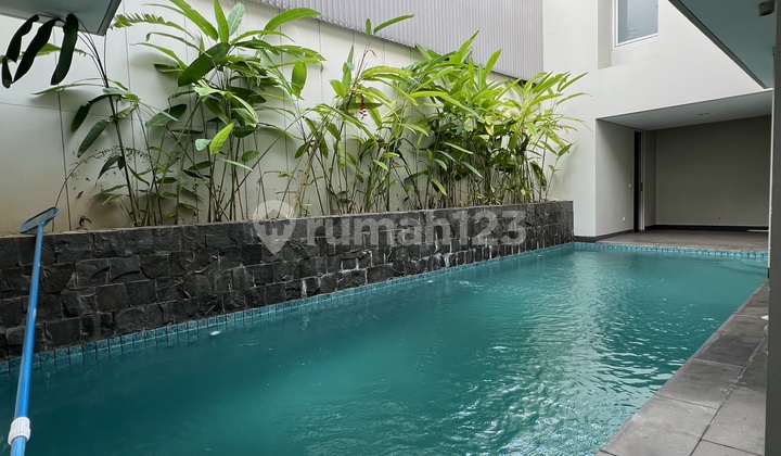 Rumah Bagus Disewakan Di Kuningan Jaksel 1