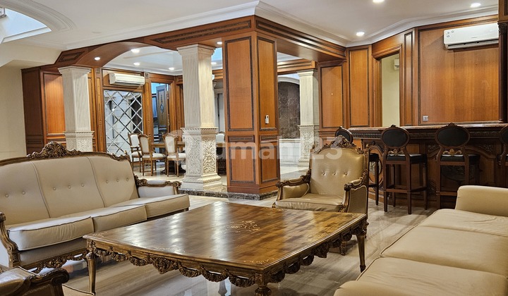 Rumah Bagus Furnished 2 Lantai Di Sewakan Di Kuningan Jakarta 2