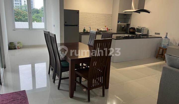 Strategic Cluster House with Good Floor, Flood-Free for Rent in Lebak Bulus Strategic Cluster House with Good Floor, Flood-Free for Rent in Lebak Bulus