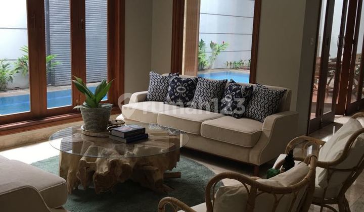 Rumah Cantik Disewakan Di Pondok Indah Dekat J I S