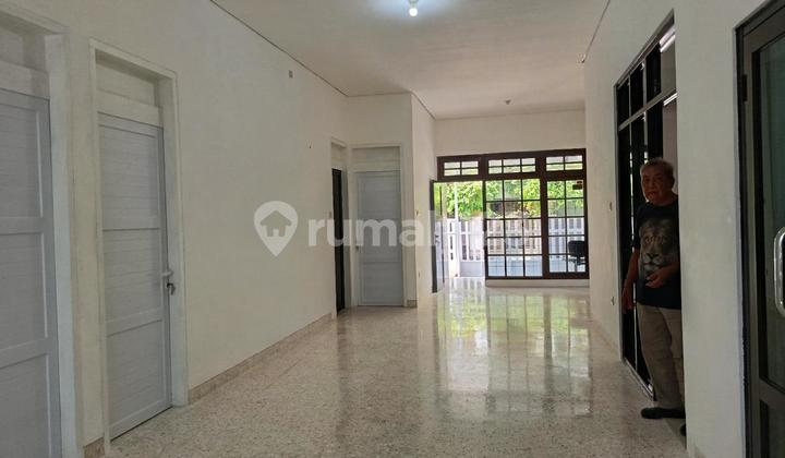 Rumah Bagus 1 Lantai Baru Renov di Sewakan