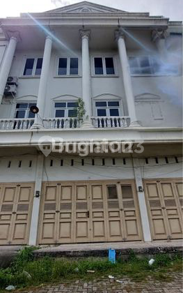 2-Storey Business Ruko in a Cluster with Spacious Parking 2-Storey Business Ruko in a Cluster with Spacious Parking