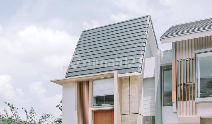 Rumah 2 Lantai Ala Modern Resort Bali di Bintaro! 1