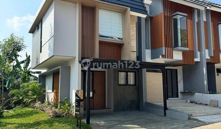 Rumah 2 Lantai Nuansa Resort Bali Dekat Kawasan BSD! 1