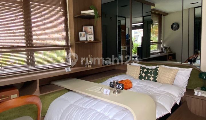 Rumah 2 Lantai Bergaya Modern Resort Bali di Selatan Serpong!