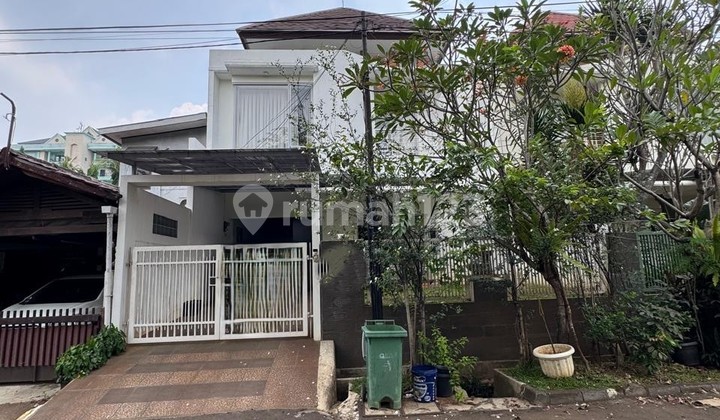 Rumah, 2 Lantai, SHM, di Kalibata