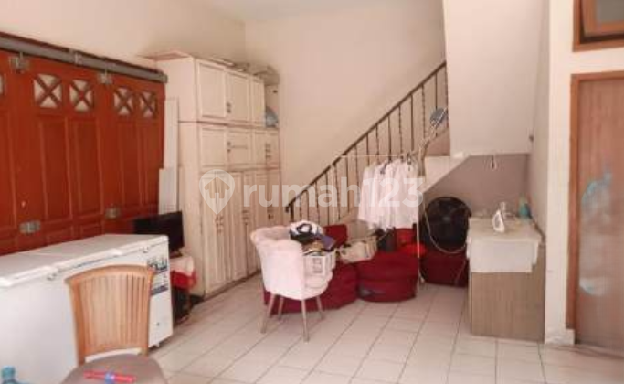 Rumah, SHM, di Pejaten Timur 2