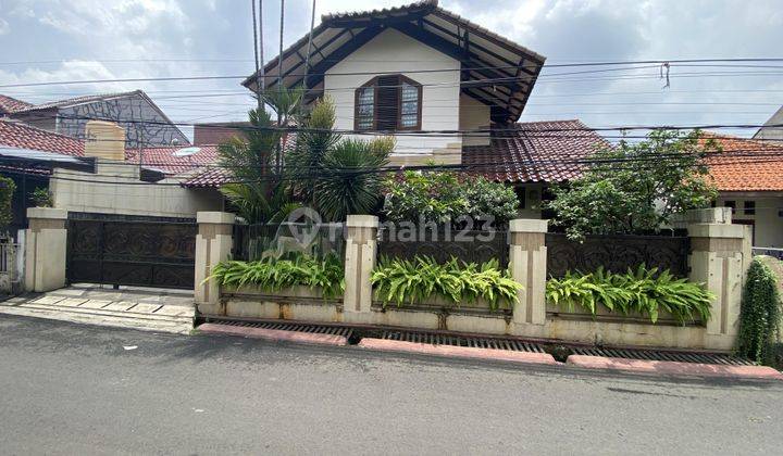 Rumah SHM Pejaten Timur, Jakarta Selatan 1