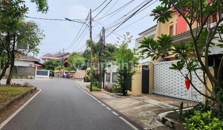 Rumah Bagus SHM Duren Sawit, Jakarta Timur