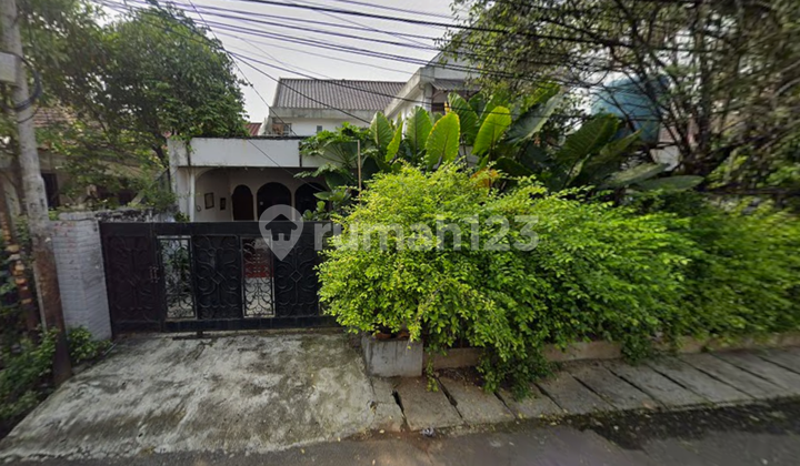 Rumah Unfurnished SHM Setiabudi, Jakarta Selatan Rumah Unfurnished SHM Setiabudi, Jakarta Selatan