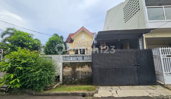 Rumah, di Serpong Utara
