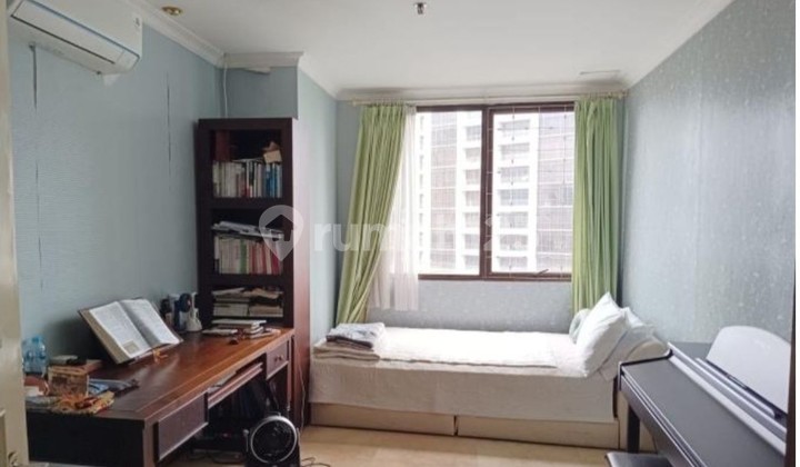 Apartment, Strata, in Simprug 2