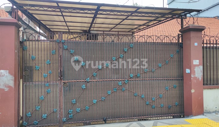 Rumah Bagus SHM Tebet, Jakarta Selatan Rumah Bagus SHM Tebet, Jakarta Selatan