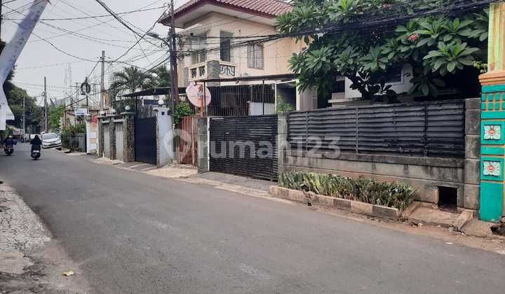 Nice House SHM Pasar Minggu, South Jakarta 2