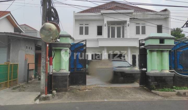 Rumah, 2 Lantai, SHM