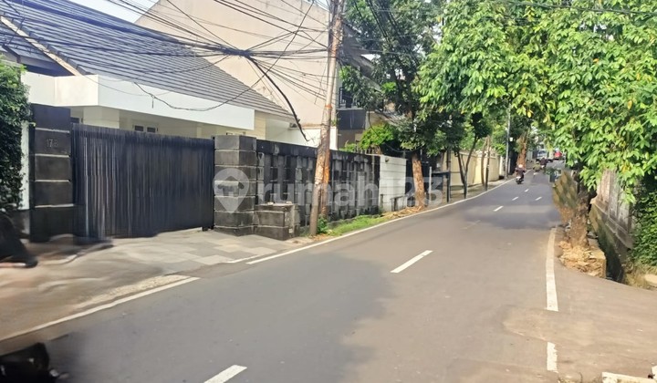Rumah Bagus SHM Kemang, Jakarta Selatan