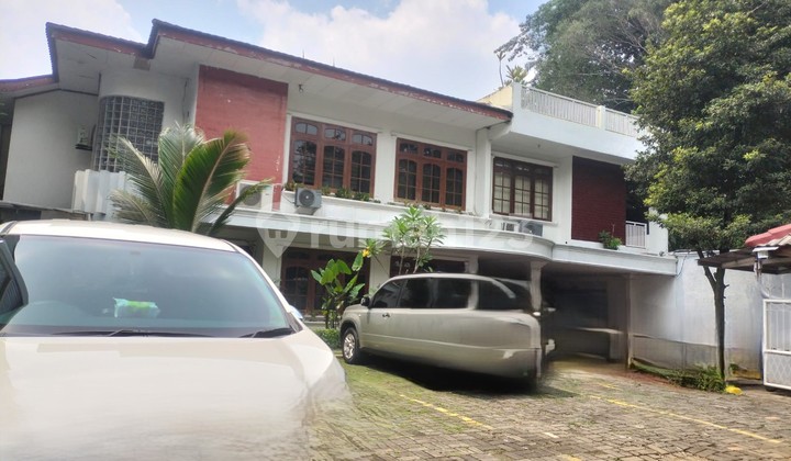 Rumah Bagus SHM Kemang, Jakarta Selatan Rumah Bagus SHM Kemang, Jakarta Selatan