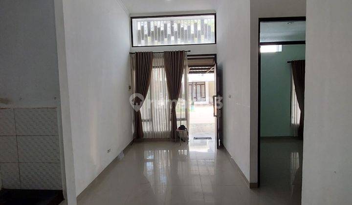 Rumah.murah Dan Cantik.di Cluster Metland.transyogi 2