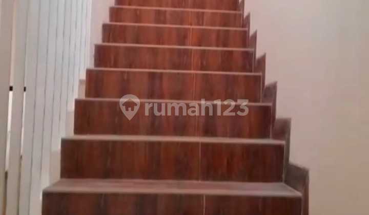 For Sale: Affordable 2.5-Story Ready-to-Occupy House in Cimanggis, Depok. 2