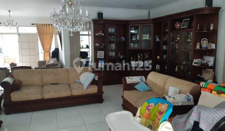 Rumah Luas Di Pondok Bambu 2