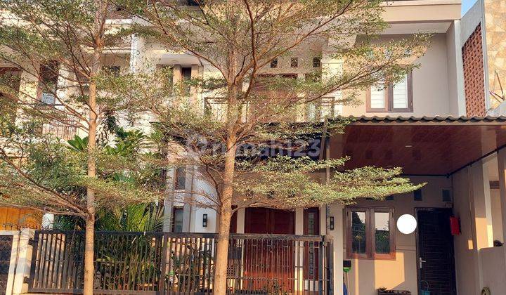 Di jual rumah rapih siap huni Citra Gran Cibubur 1