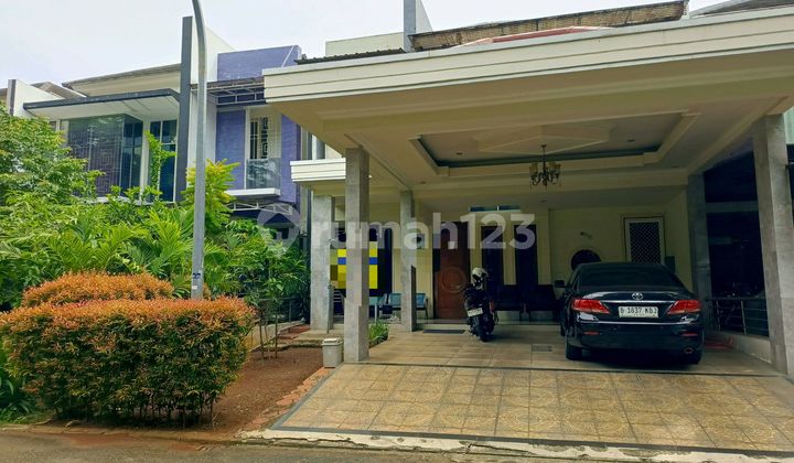 Price Drop! Citragran House in Front of Park and Al-Qalam Mosque, Semi-Furnished. Price Drop! Citragran House in Front of Park and Al-Qalam Mosque, Semi-Furnished.