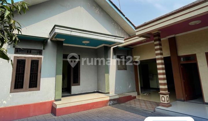 Bismillah, Quick Sale Strategic House on Pantura Main Road 1