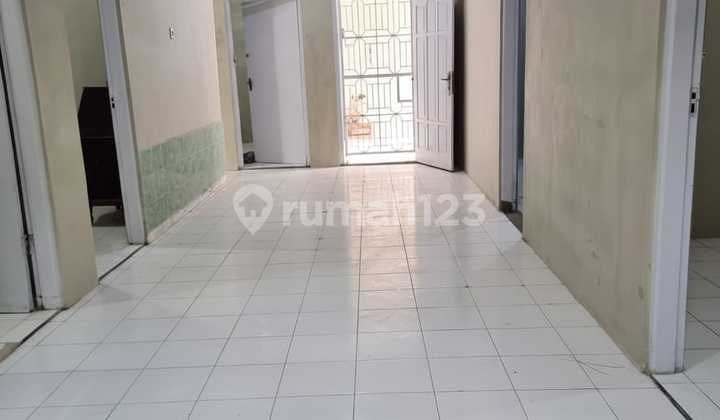 Dijual Kos 16 Kamar - Nempel Pagar Samping UNS, Lokasi Super Strategis 2