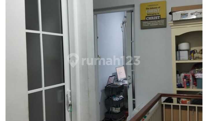 Dijual Rumah Full Furnished Nyaman & Strategis Dekat Sumarecon 2