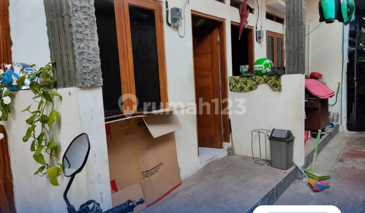 Dijual Rumah Kontrakan & Kos-Kosan VILATAMA - Lokasi Super Strategis di Jakarta Selatan