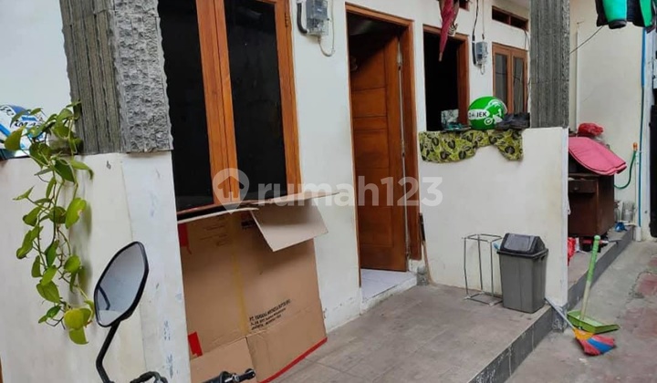 Dijual Rumah Kontrakan & Kos-Kosan VILATAMA - Lokasi Super Strategis di Jakarta Selatan