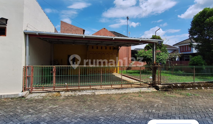 FOR SALE: LAND + AFFORDABLE SPACIOUS COMMERCIAL SHOP HOUSE - CENTER OF PURBALINGGA CITY