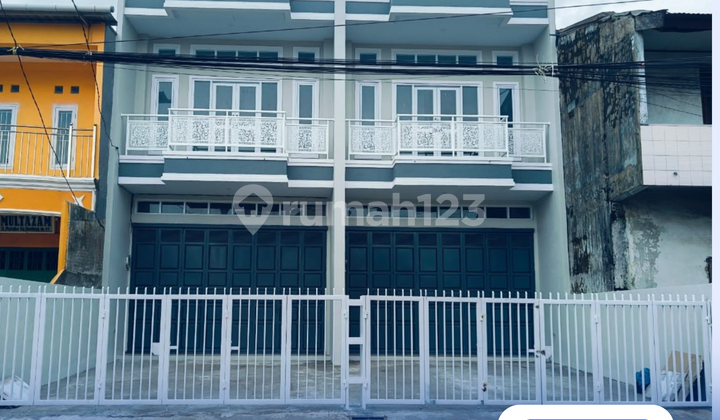 DIJUAL RUKO MEWAH SIAP HUNI – LOKASI STRATEGIS 1