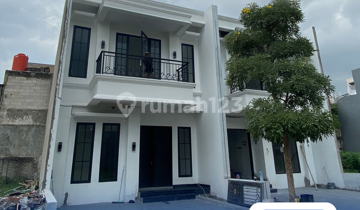 Rumah Impian di Muara Dukuh Residence - Modern Klasik 2 Lantai Rumah Impian di Muara Dukuh Residence - Modern Klasik 2 Lantai